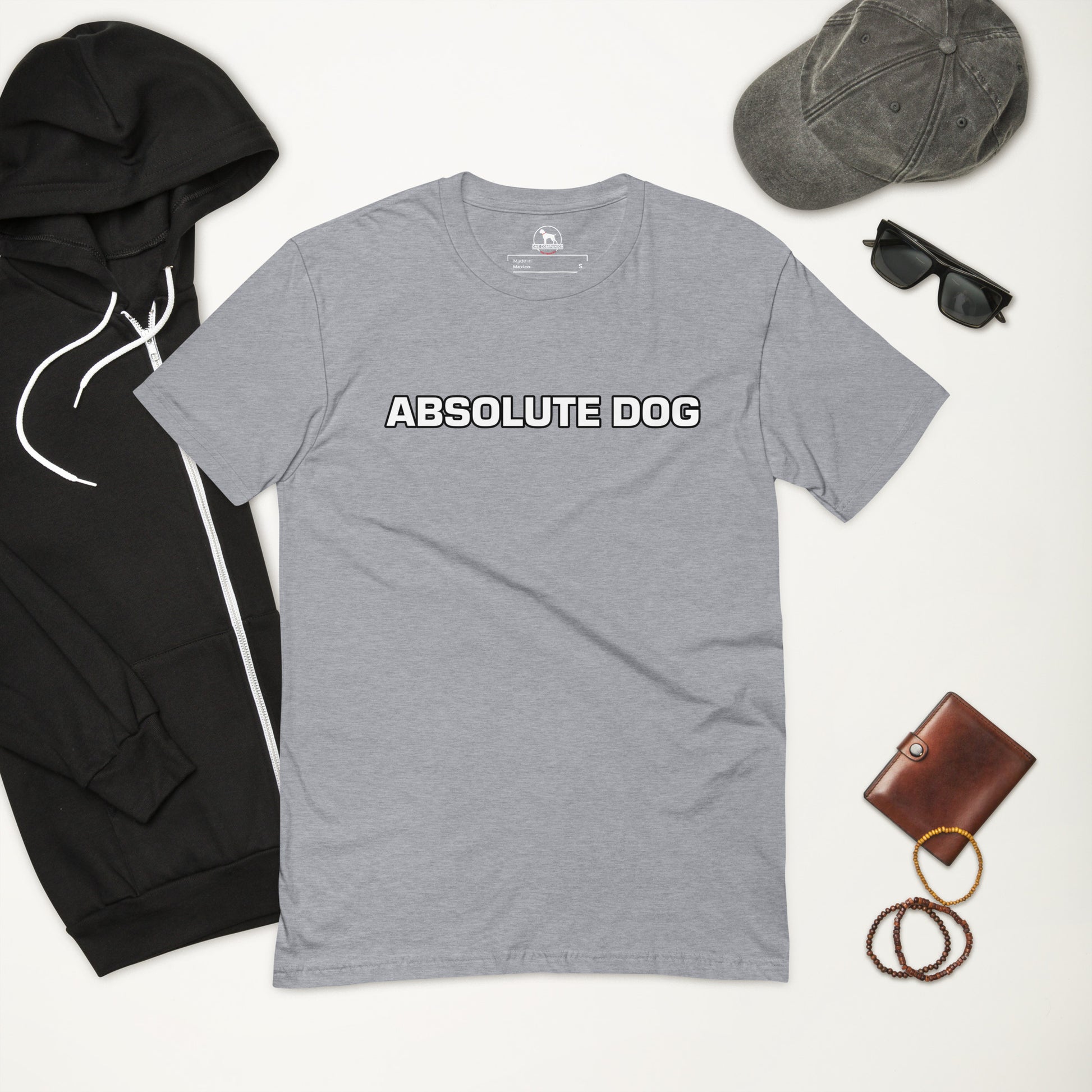 Dog lover t-shirt promoting confidence in training